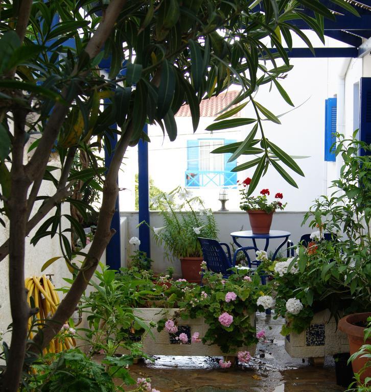 Idroussa Apartment Batsi  Ngoại thất bức ảnh