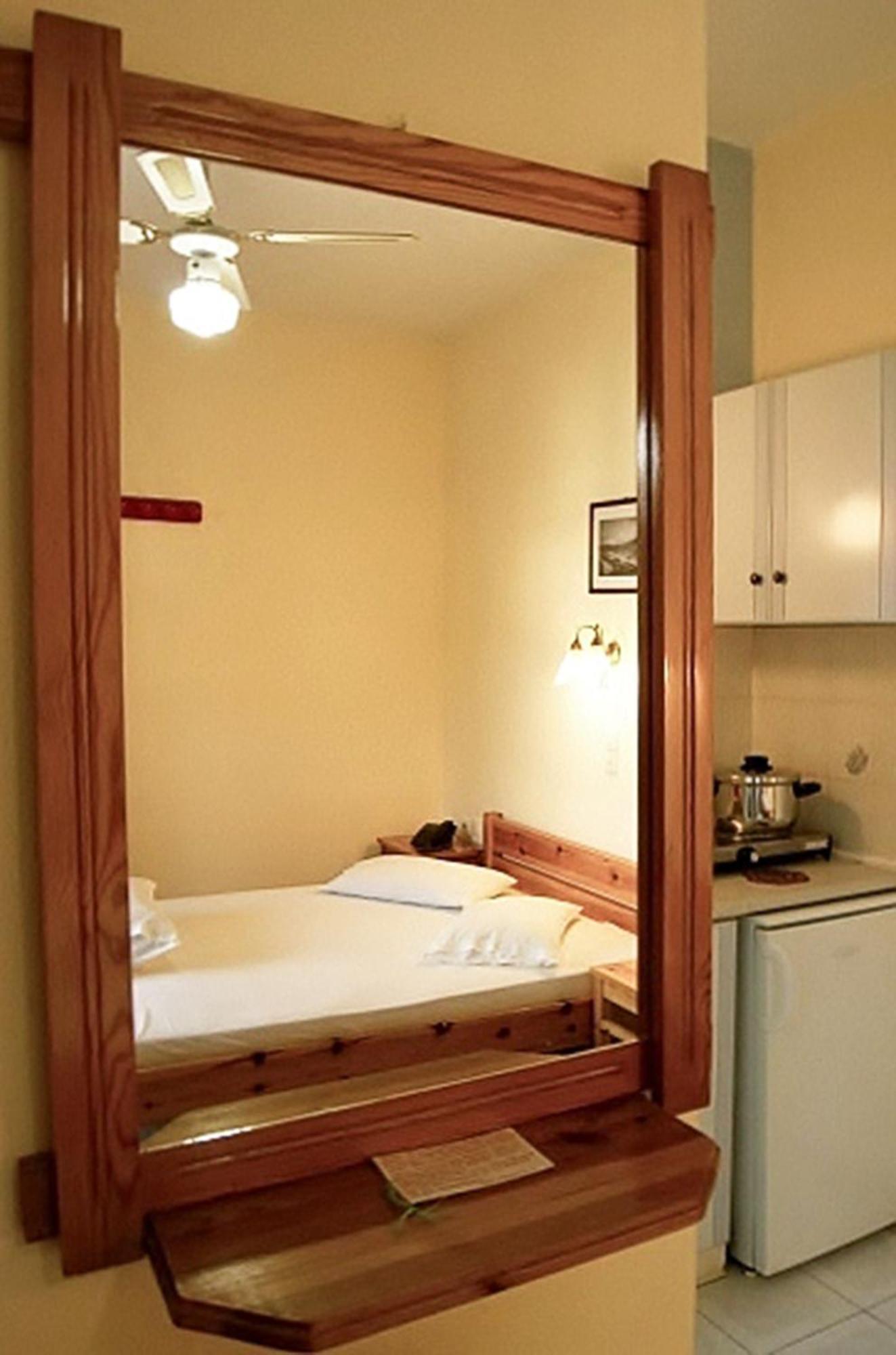 Idroussa Apartment Batsi  Phòng bức ảnh