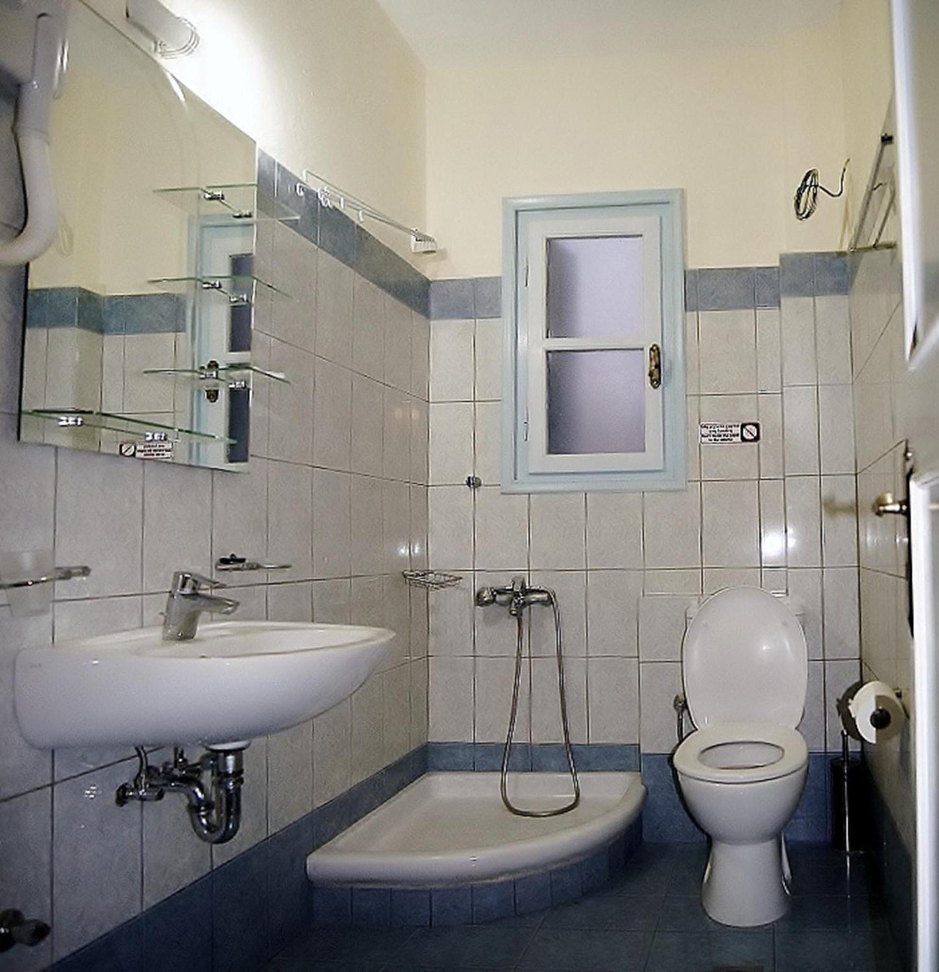 Idroussa Apartment Batsi  Phòng bức ảnh